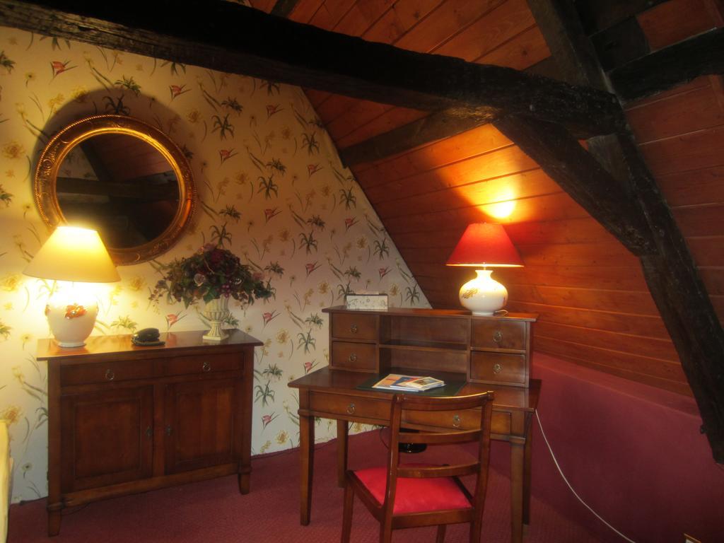 Auberge Du Bon Fermier Valenciennes Luaran gambar